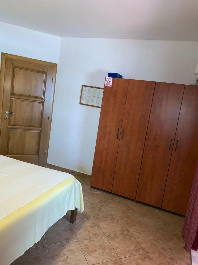Vila Tesmija Baška Exterior foto