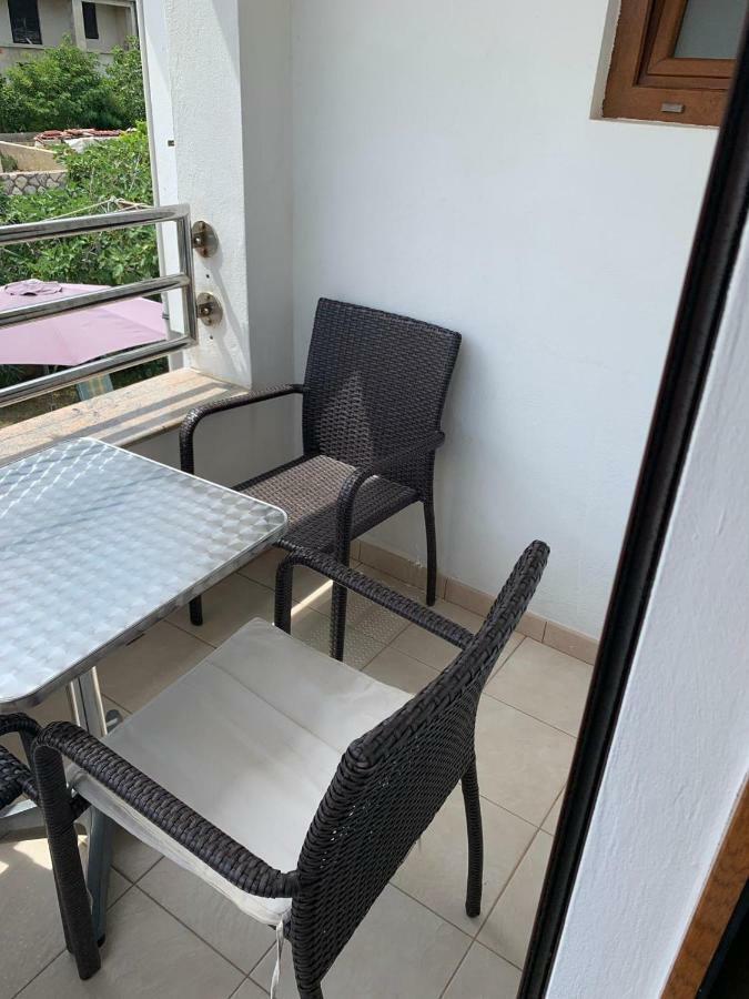 Vila Tesmija Baška Exterior foto